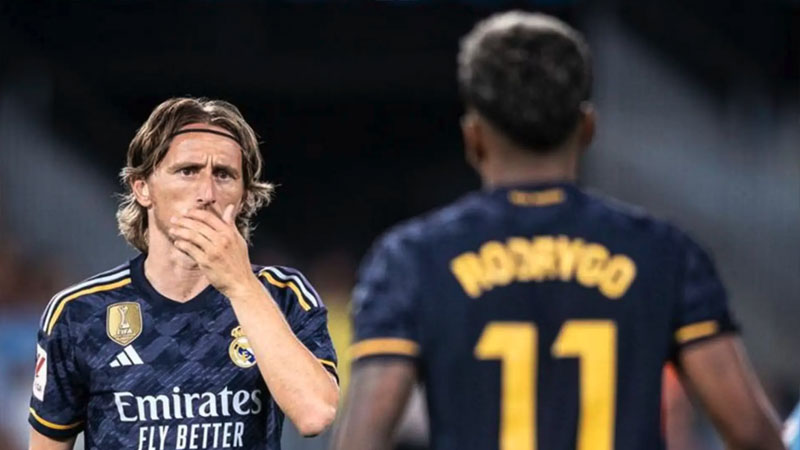 Modric x&aacute;c nhận vụ trụ cột Real Madrid 