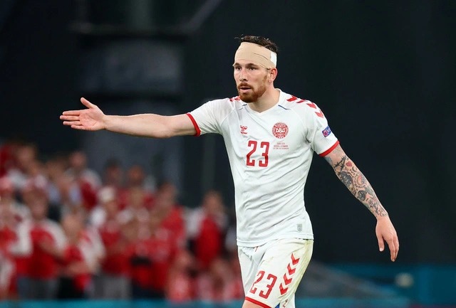 Hot! Ten Hag bất ngờ hỏi mua 