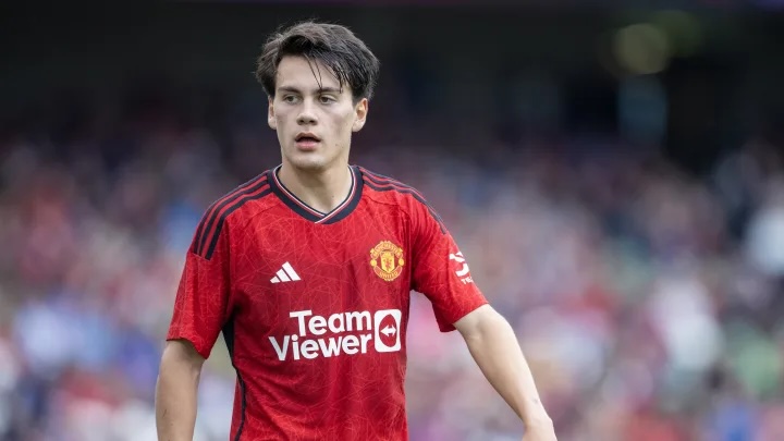 V&igrave; một c&acirc;u của Ten Hag, &ldquo;b&aacute;u vật&rdquo; từ chối 10 CLB để ở lại M.U - Ảnh 1