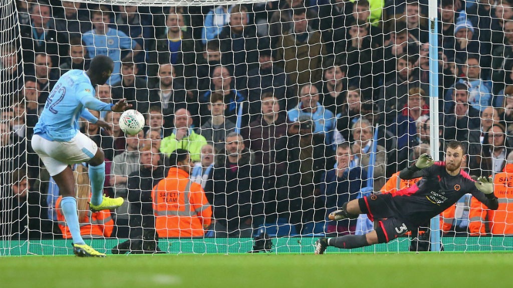 Top 5 'chiến thần' 11m của Premier League: Số 1 kh&ocirc;ng trượt ph&aacute;t n&agrave;o - Ảnh 1