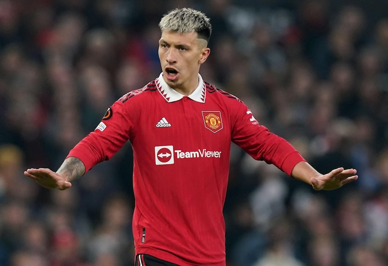 Ch&ecirc; tuyến giữa, Eriksen chỉ ra 