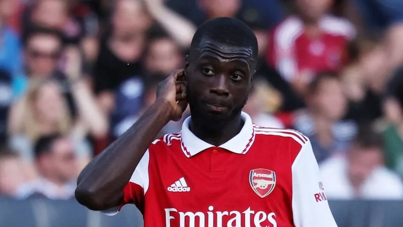 Thất bại ở Arsenal, bom xịt vẫn khiến Antony và Sancho “hít khói” - Ảnh 1