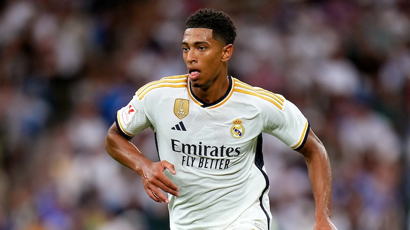 Tin vào gà nhà, PSG từ chối