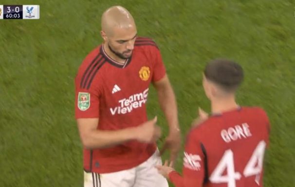 Chuyền bóng 93%, 1 key pass,