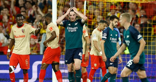 Arteta h&eacute; lộ chấn thương trụ cột, fan Arsenal đứng ngồi kh&ocirc;ng y&ecirc;n - Ảnh 2