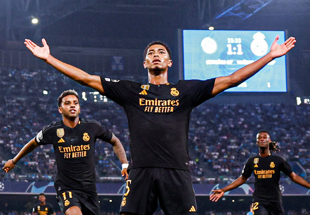 Bellingham chạm 2 thống k&ecirc; 