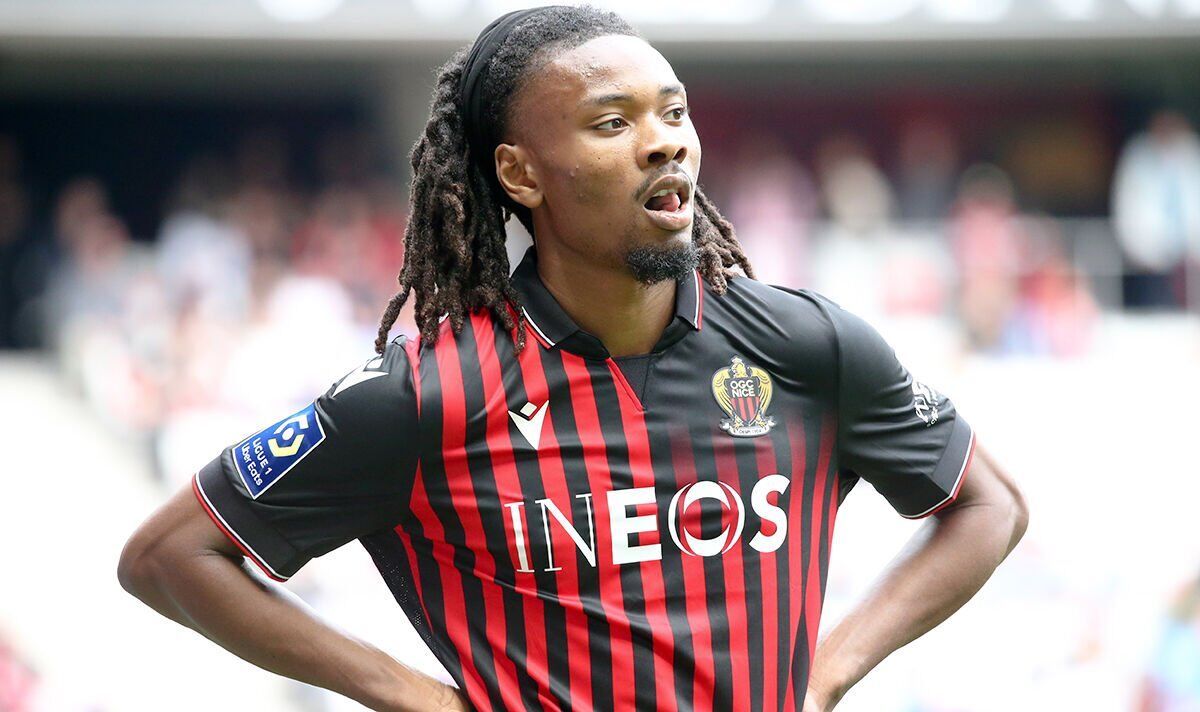 Liverpool chốt 50 củ đón