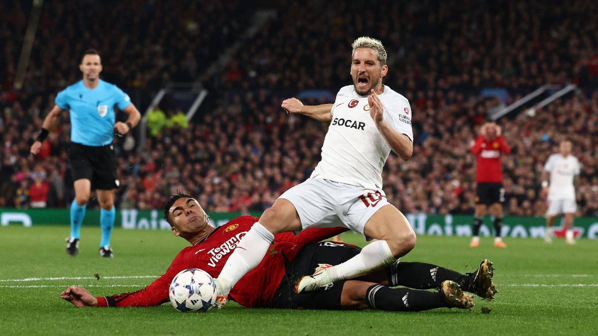 Chỉ số tụt th&ecirc; thảm, điều g&igrave; đang xảy ra với cầu thủ hay nhất th&aacute;ng 9 của M.U - Ảnh 3