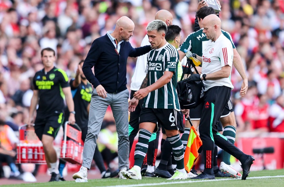 M.U lại nhận th&ecirc;m tin dữ sau trận thua k&igrave;nh địch - Ảnh 1