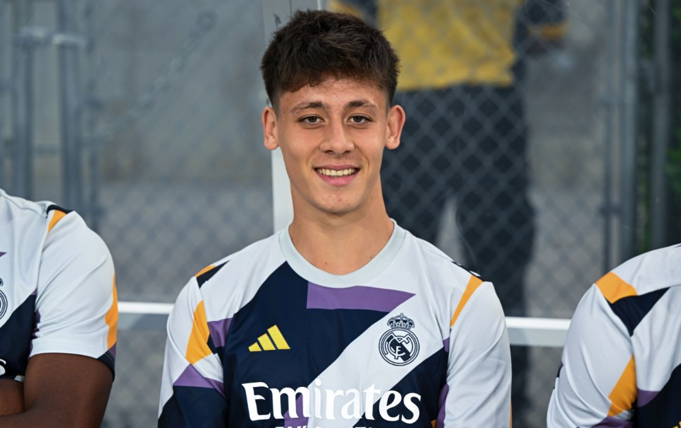 Vừa trở lại, &ldquo;Messi Thổ Nhĩ Kỳ&rdquo; của Real tiếp tục chấn thương - Ảnh 1