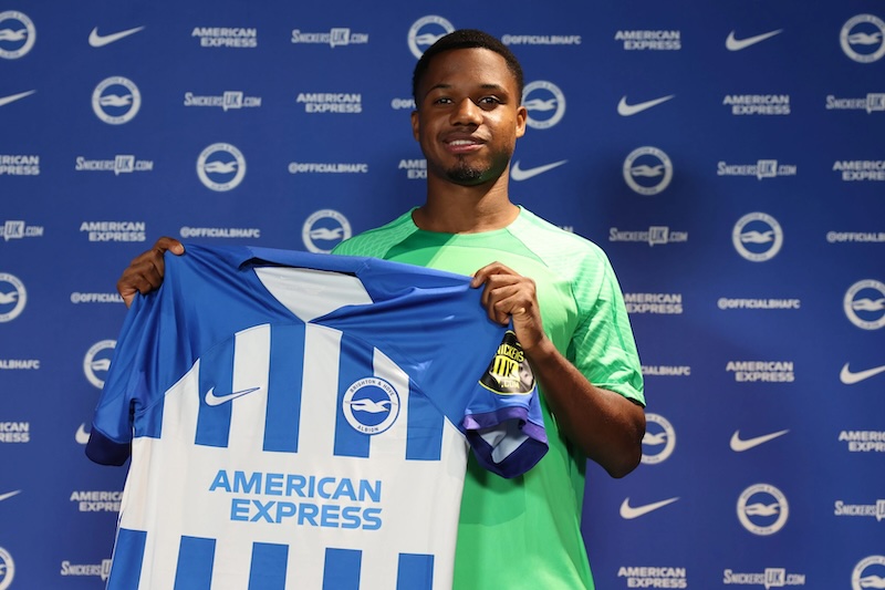 Barca thanh l&yacute; 