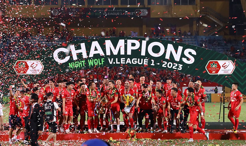 Tiền thưởng V.League 2023/24: Đội v&ocirc; địch nhận 5 tỷ đồng, &aacute; qu&acirc;n v&agrave; hạng ba được bao nhi&ecirc;u? - Ảnh 2