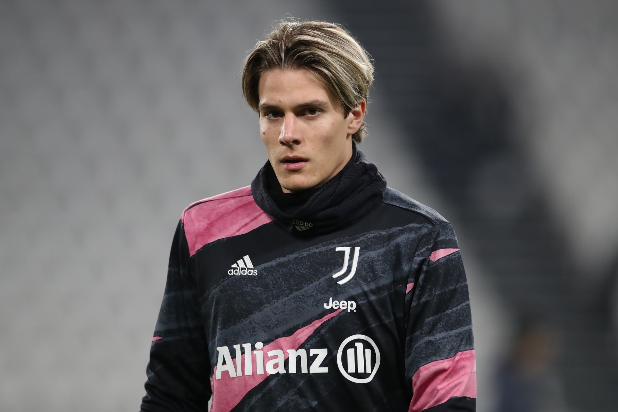 Nicolo Fagioli: &ldquo;Tiểu Pirlo&rdquo; ph&aacute; hủy sự nghiệp v&igrave; m&ecirc; đỏ đen - Ảnh 3