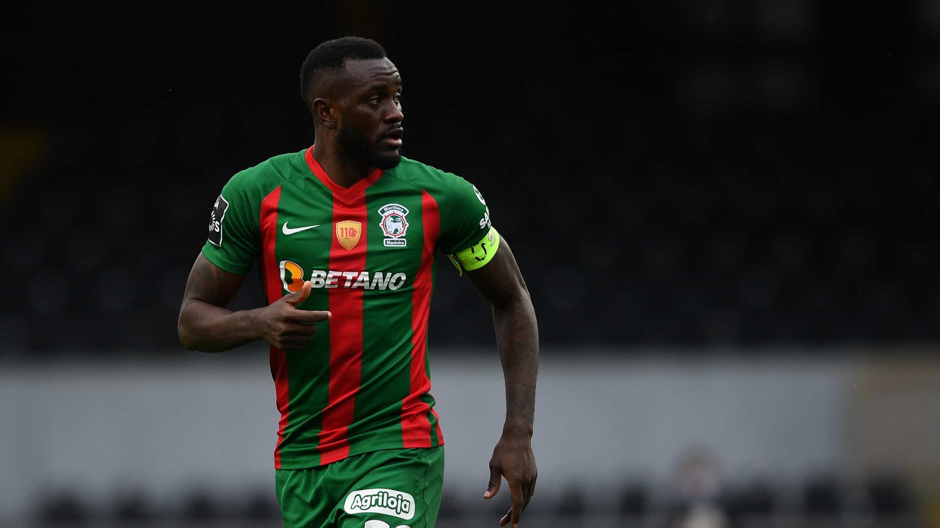 Joel Tagueu &ndash; Ch&acirc;n s&uacute;t c&oacute; tiền sử bệnh tim trở th&agrave;nh niềm hy vọng của H&agrave; Nội FC - Ảnh 3