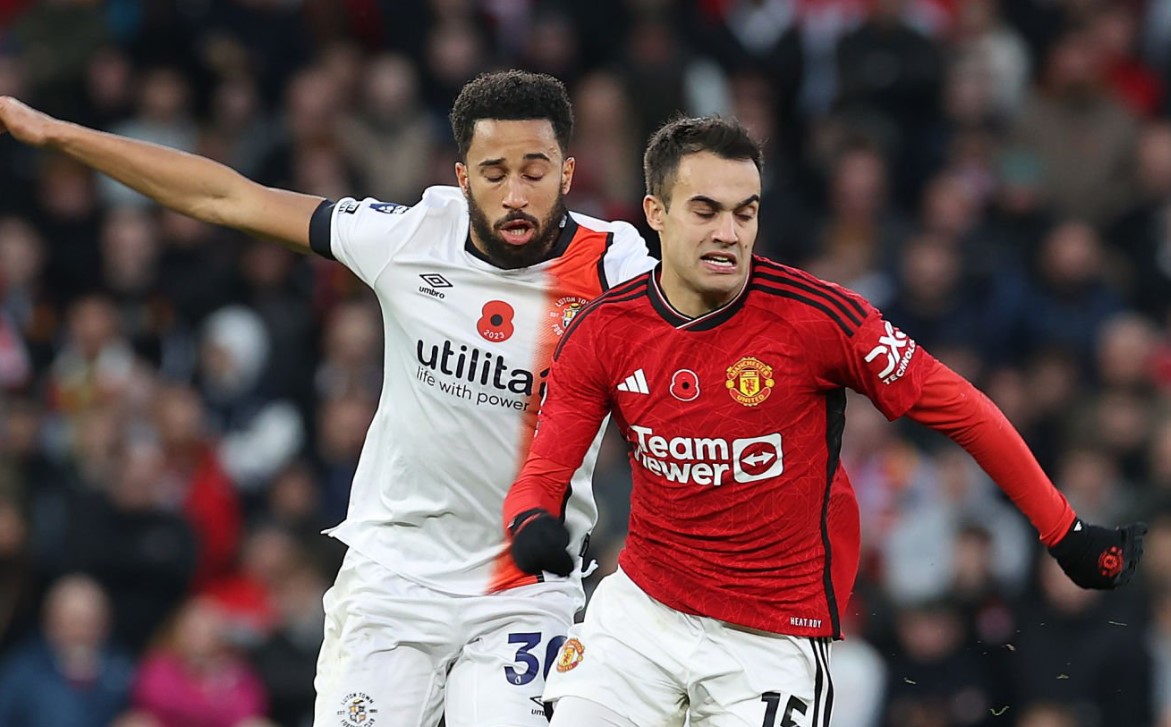 Kh&ocirc;ng ch&iacute; c&oacute; người Việt Nam, sao Premier League cũng 'nghiện' ch&acirc;n g&agrave; - Ảnh 3