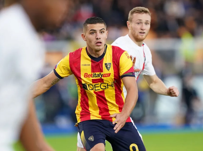 MU lại chọc giận CĐV  - Ảnh 1