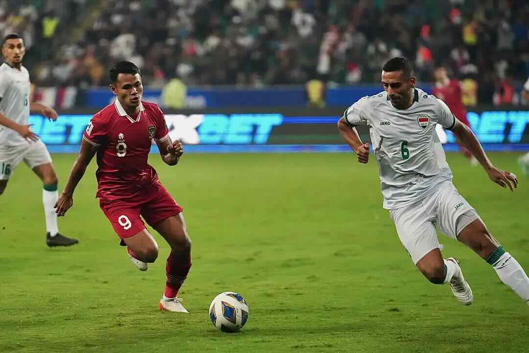 Tuyển Iraq thị uy sức mạnh trước trận gặp Việt Nam - Ảnh 1