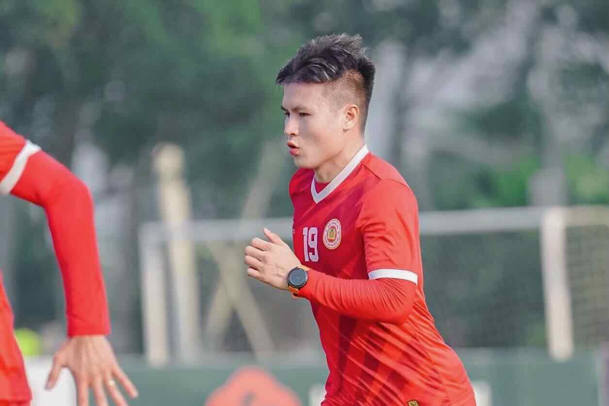 Quang Hải sắp t&aacute;i xuất  - Ảnh 1