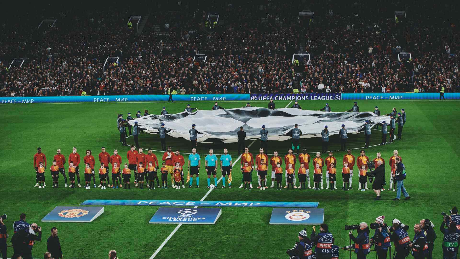 MU ch&iacute;nh thức kh&ocirc;ng đủ điều kiện v&agrave;o v&ograve;ng 16 đội Champions League 2023/24? - Ảnh 1