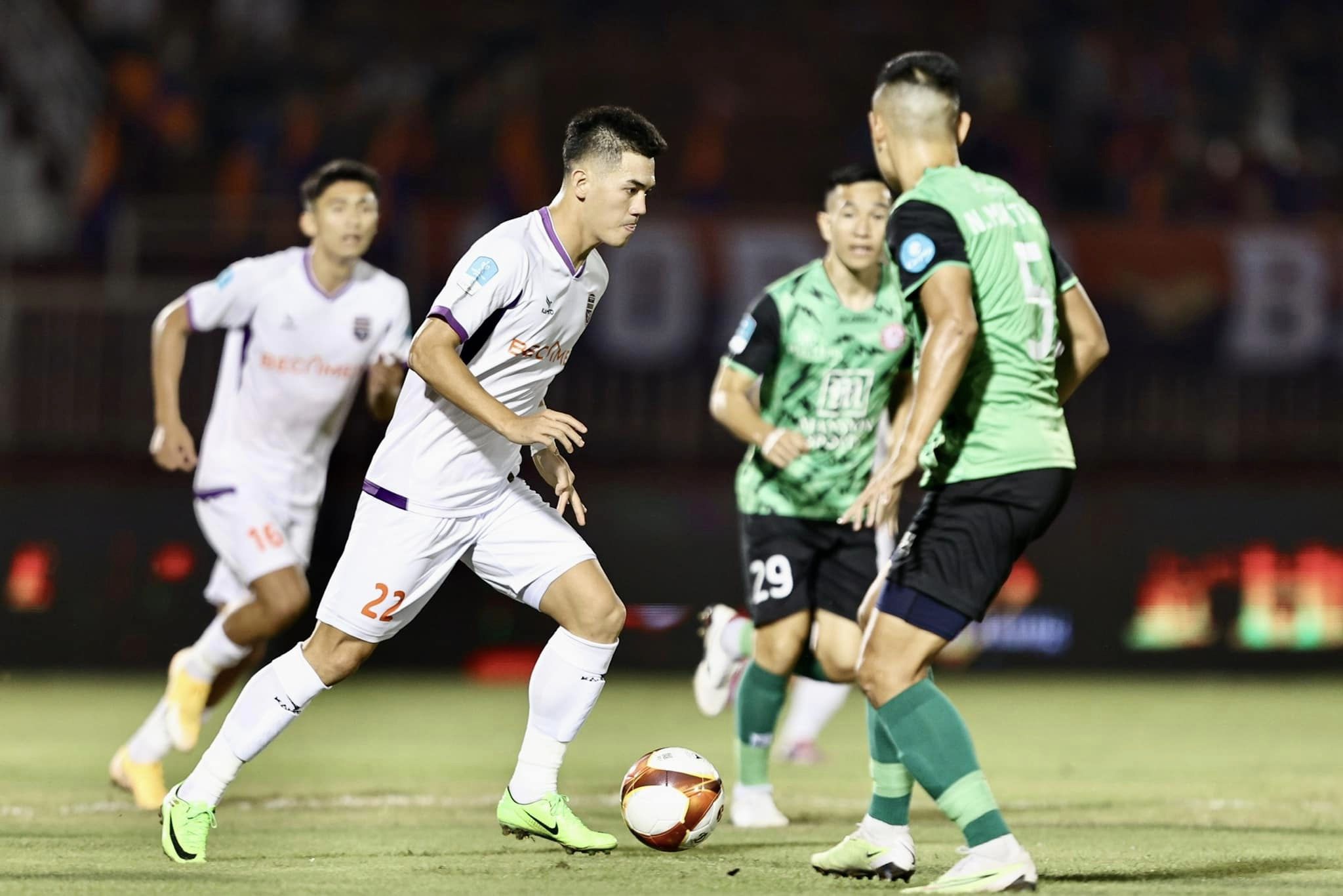 Tiến Linh gieo sầu cho HLV mới của CLB TP.HCM - Ảnh 1