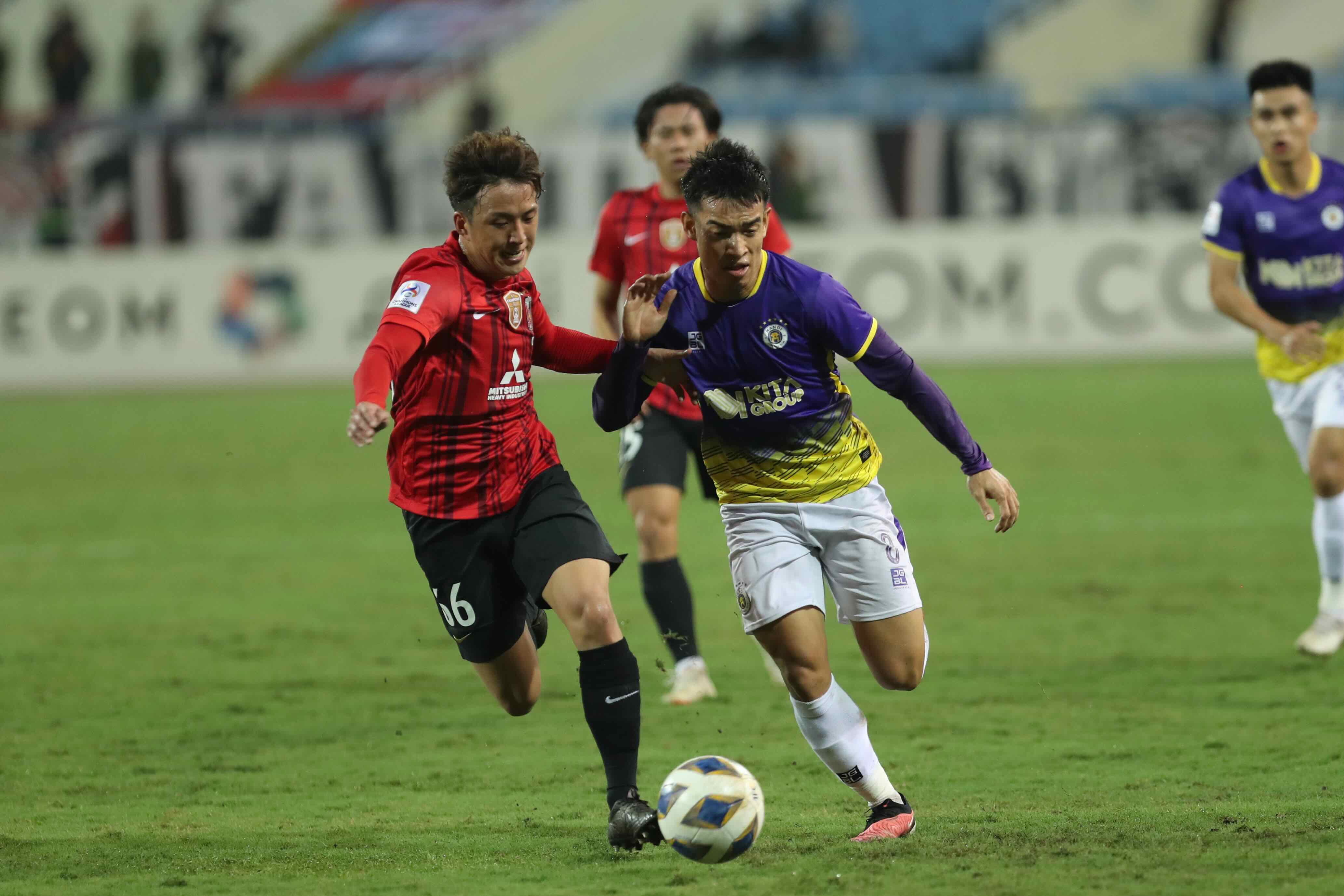 CLB H&agrave; Nội tạo địa chấn, quật ng&atilde; đương kim v&ocirc; địch C&uacute;p C1 Ch&acirc;u &Aacute; - Ảnh 1