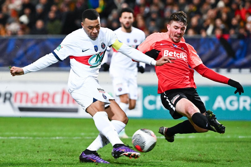 Mbappe đồng &yacute; tới Real Madrid ngay sau hat-trick cho PSG - Ảnh 1