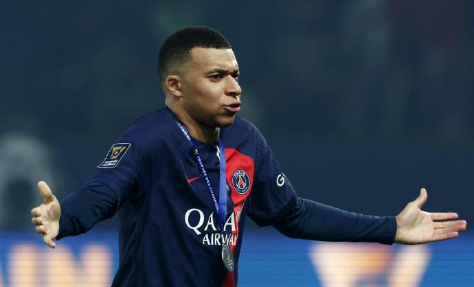 Chủ tịch PSG ch&ecirc; Messi, l&ecirc;n tiếng về tương lai của Mbappe - Ảnh 1