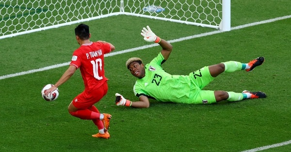 'Onana 2.0' nguy cơ mất suất ở ĐT Nhật Bản sau sai lầm trước Việt Nam ở Asian Cup 2023 - Ảnh 1