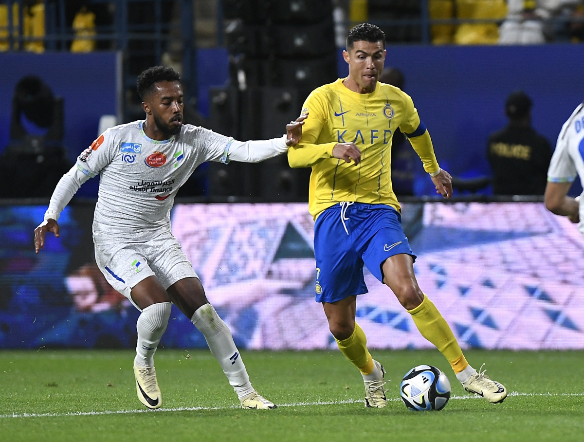 Ronaldo ph&aacute; kỷ lục của Messi trong ng&agrave;y gi&uacute;p Al Nassr chiến thắng - Ảnh 1