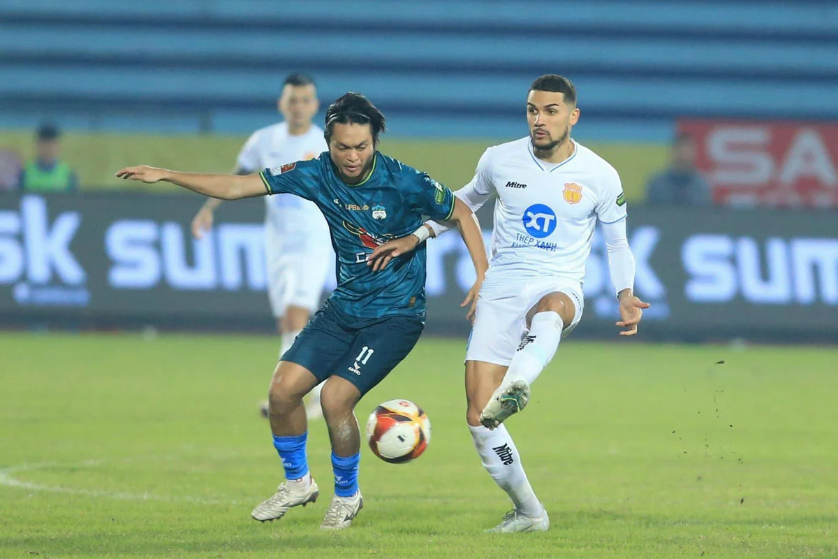 Tiền vệ Tuấn Anh chia tay HAGL - Ảnh 1