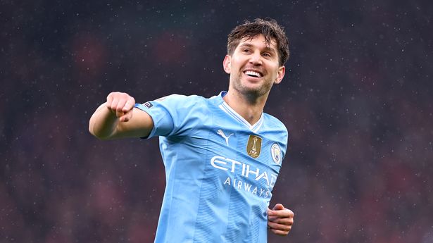 Chấm điểm Man City 1-1 Liverpool: T&ograve;a th&aacute;p vững chắc Van Dijk - Ảnh 1