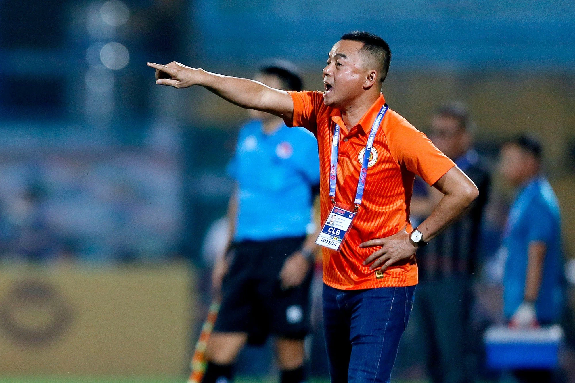 CLB C&ocirc;ng an H&agrave; Nội bổ nhiệm &ocirc;ng Trần Tiến Đại thay thế Kiatisuk - Ảnh 1