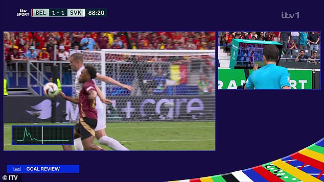 Lukaku bị từ chối b&agrave;n thắng v&igrave; c&ocirc;ng nghệ chưa từng c&oacute; - Ảnh 1