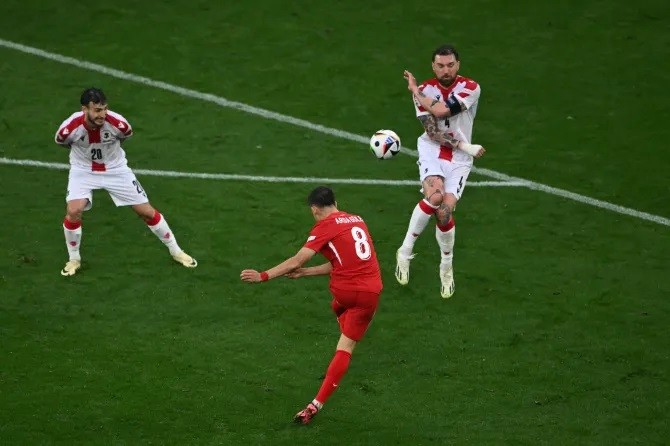 Arda Guler, cầu thủ ph&aacute; kỷ lục của Ronaldo ở tuổi 19, t&agrave;i năng thế n&agrave;o? - Ảnh 1