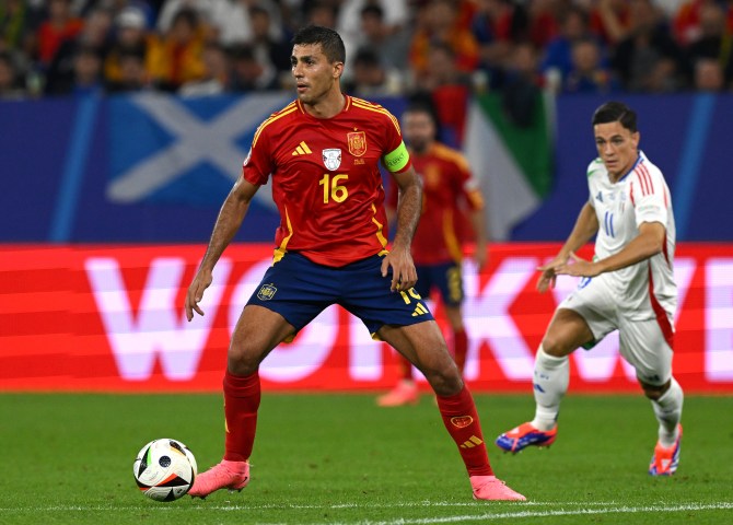 Rodri - b&ugrave;a hộ mệnh của T&acirc;y Ban Nha - Ảnh 1