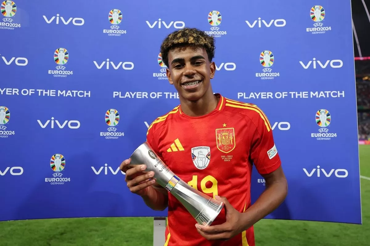 Đội h&igrave;nh ti&ecirc;u biểu Euro 2024: T&acirc;y Ban Nha &aacute;p đảo - Ảnh 2