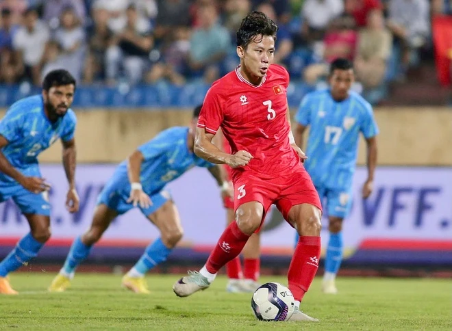 Bỏ lỡ nhiều cơ hội, đội tuyển Việt Nam bị Ấn Độ cầm h&ograve;a - Ảnh 1