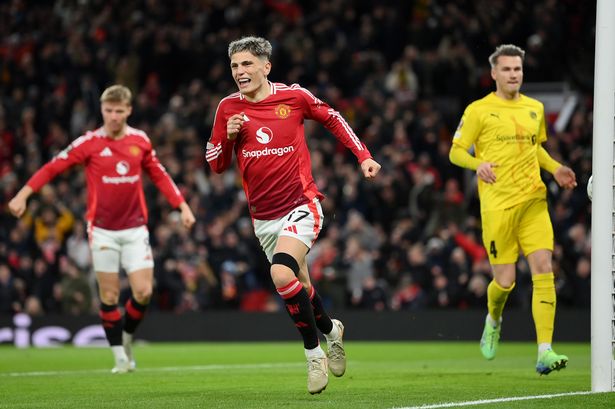 HLV Amorim ph&aacute; kỷ lục tồn tại 33 năm ở MU - Ảnh 1