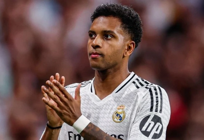 Nội bộ Real Madrid chia rẽ nghi&ecirc;m trọng sau trận Si&ecirc;u kinh điển - Ảnh 1