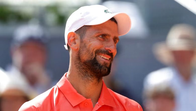 Djokovic thắng trận đầu tiên trên sân đất nện mùa 2025 - Ảnh 1