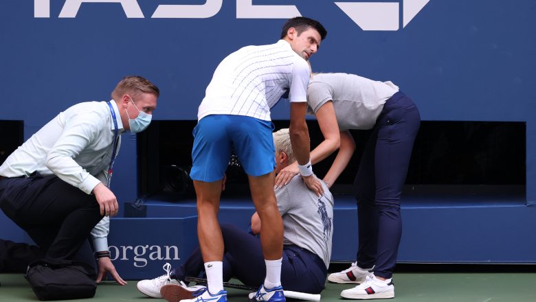 Tranh cãi ở Roland Garros: Musetti đá bóng trúng người trọng tài vẫn vào bán kết - Ảnh 2
