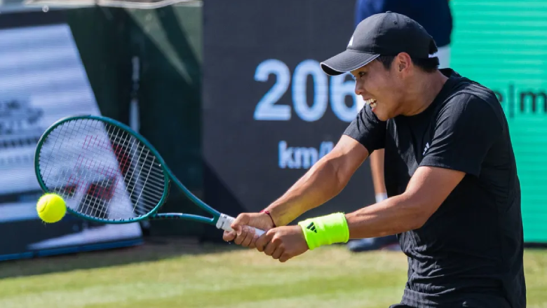 Learner Tien thắng sốc hạt giống số 1 Shelton, vào tứ kết Mallorca Open - Ảnh 1