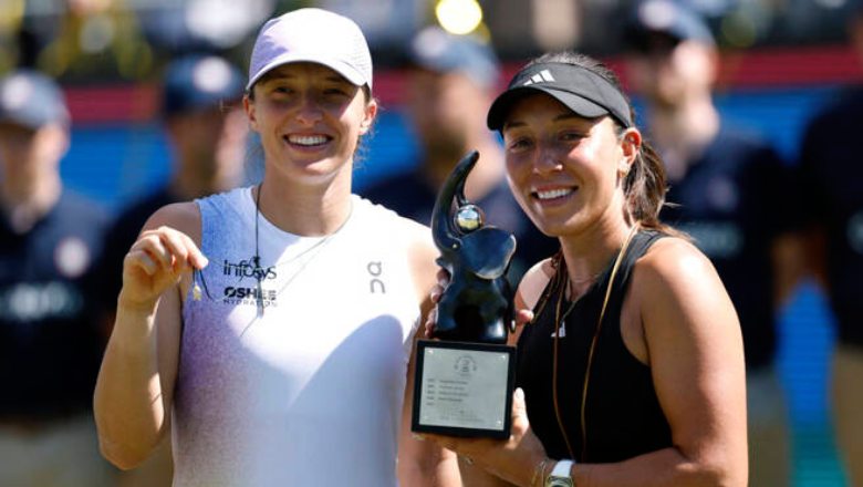 Swiatek thua chóng vánh Pegula, chưa thể ‘xóa dớp’ trắng tay trên sân cỏ - Ảnh 2