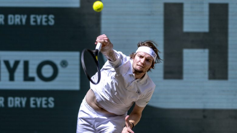 Nhận định tennis Bublik vs Comesana, Tứ kết Swiss Open - 19h30 ngày 18/7 - Ảnh 1