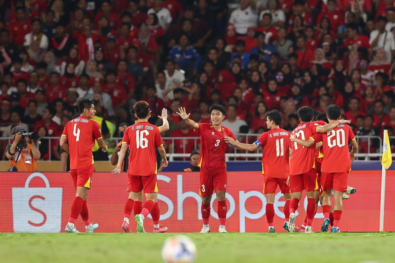 Đ&aacute;nh bại U23 Indonesia, U23 Việt Nam lần thứ 3 li&ecirc;n tiếp v&ocirc; địch giải Đ&ocirc;ng Nam &Aacute; - Ảnh 1