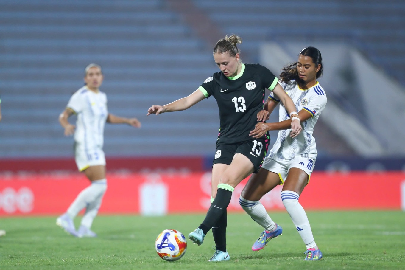 X&aacute;c định đối thủ của tuyển nữ Việt nam ở b&aacute;n kết giải Đ&ocirc;ng Nam &Aacute; - Ảnh 1