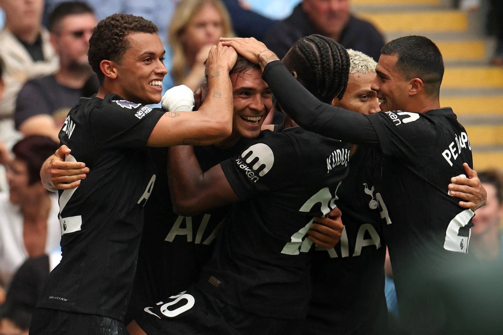Man City bất ngờ thất bại tr&ecirc;n s&acirc;n nh&agrave; trước Tottenham - Ảnh 1