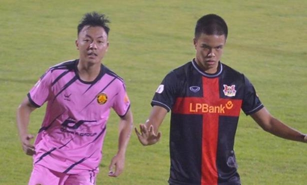 Cầu thủ Việt kiều gốc Bulgaria c&ugrave;ng U23 Việt Nam dự giải ch&acirc;u &Aacute; - Ảnh 2