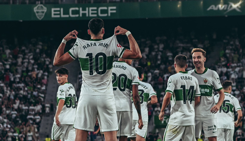 Kèo vàng bóng đá Elche vs Real Oviedo, 23h30 ngày 21/9: Khách thất thế - Ảnh 1