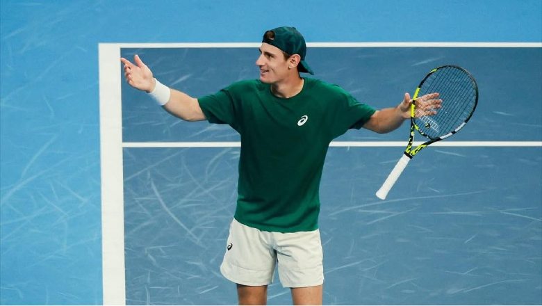 Tay vợt gốc Việt Learner Tien dừng bước ở tứ kết Hangzhou Open 2025 - Ảnh 1